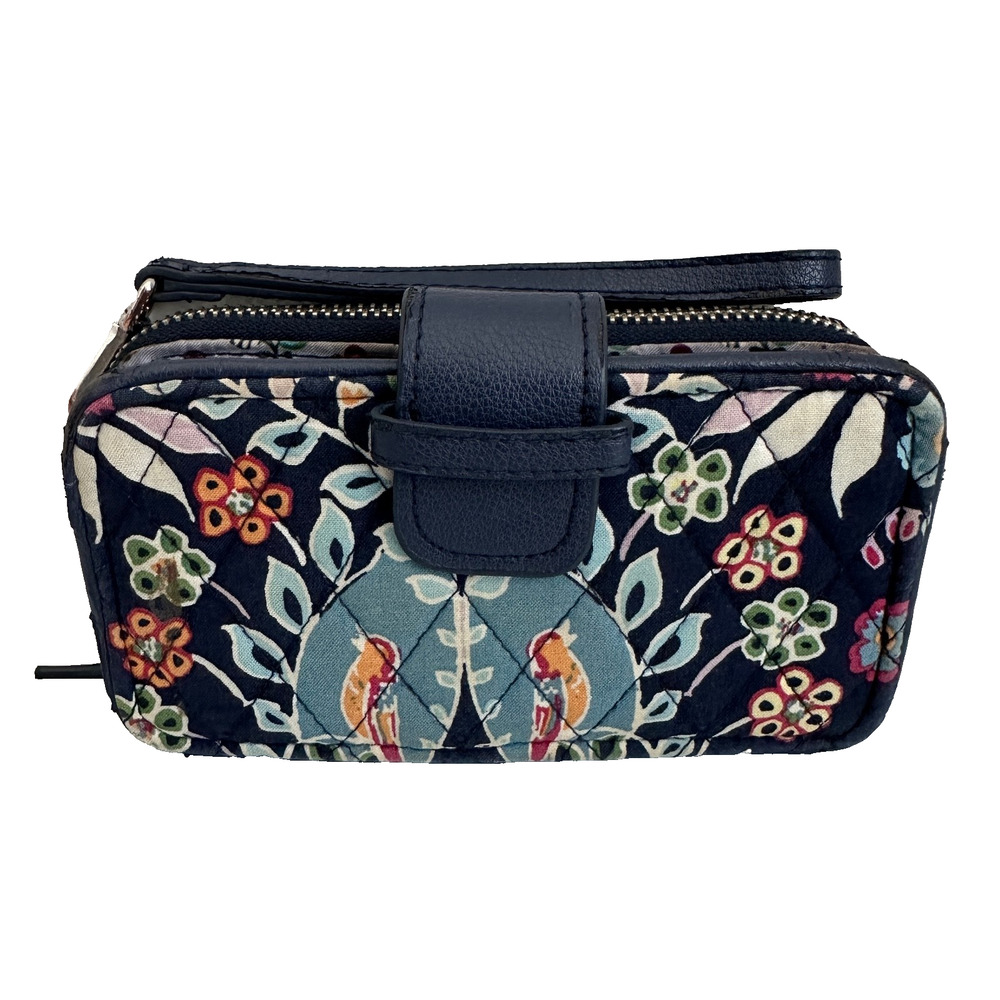 Vera Bradley Fox Forest RFID Smartphone Wristlet Wallet For Crafts Or Repairs